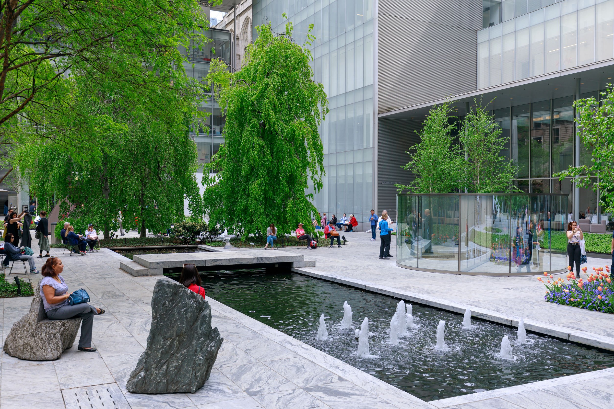 Museum of Modern Art Pearl Grey Marble Sculpture Garden