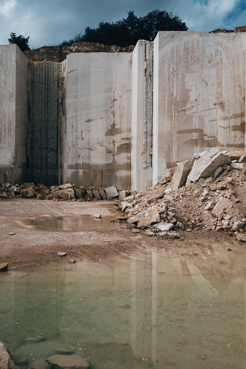 Polycor French Limestone Quarry RESIZED 1200