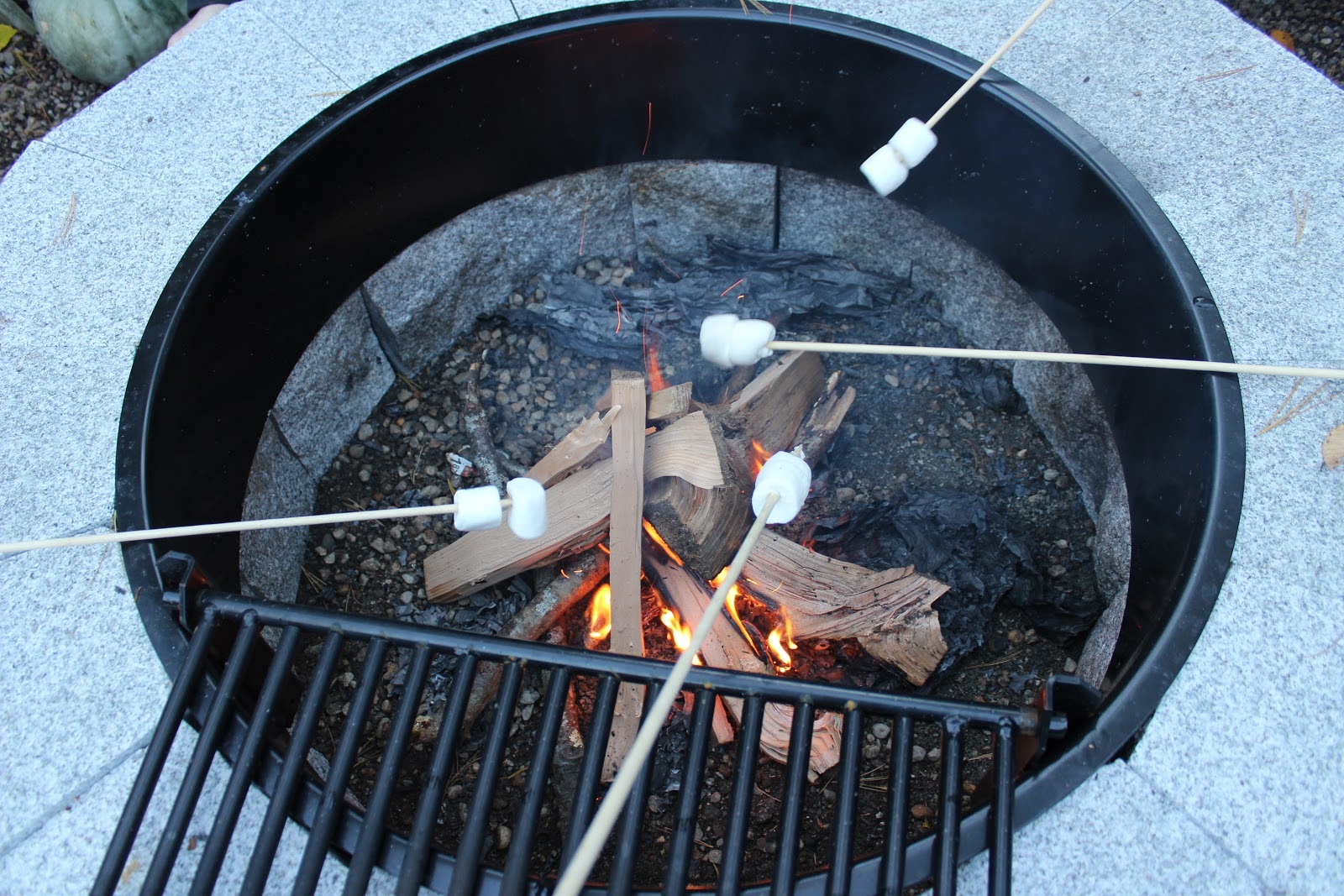 Build A Backyard Granite Fire Pit In A Weekend